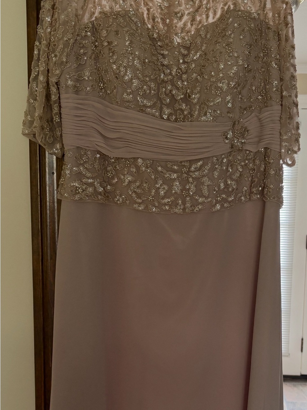 Mother of the Bride dress from Queen's Lace
